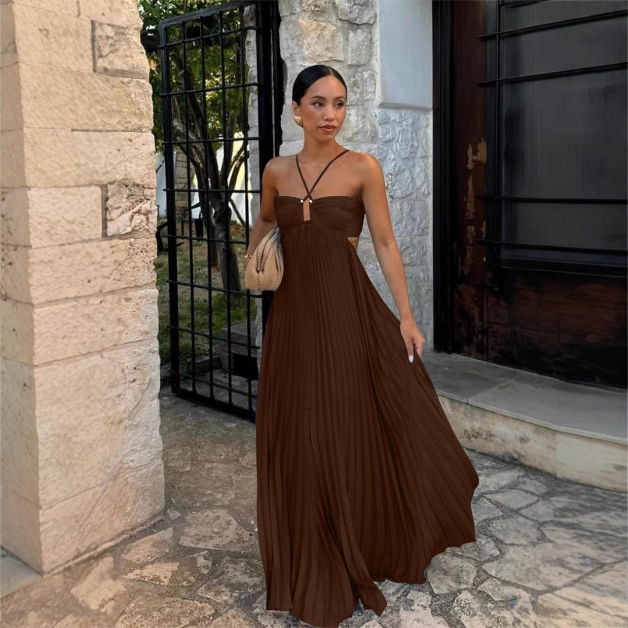 The High-Waist Pleated Maxi by Marlowe House — alternate view