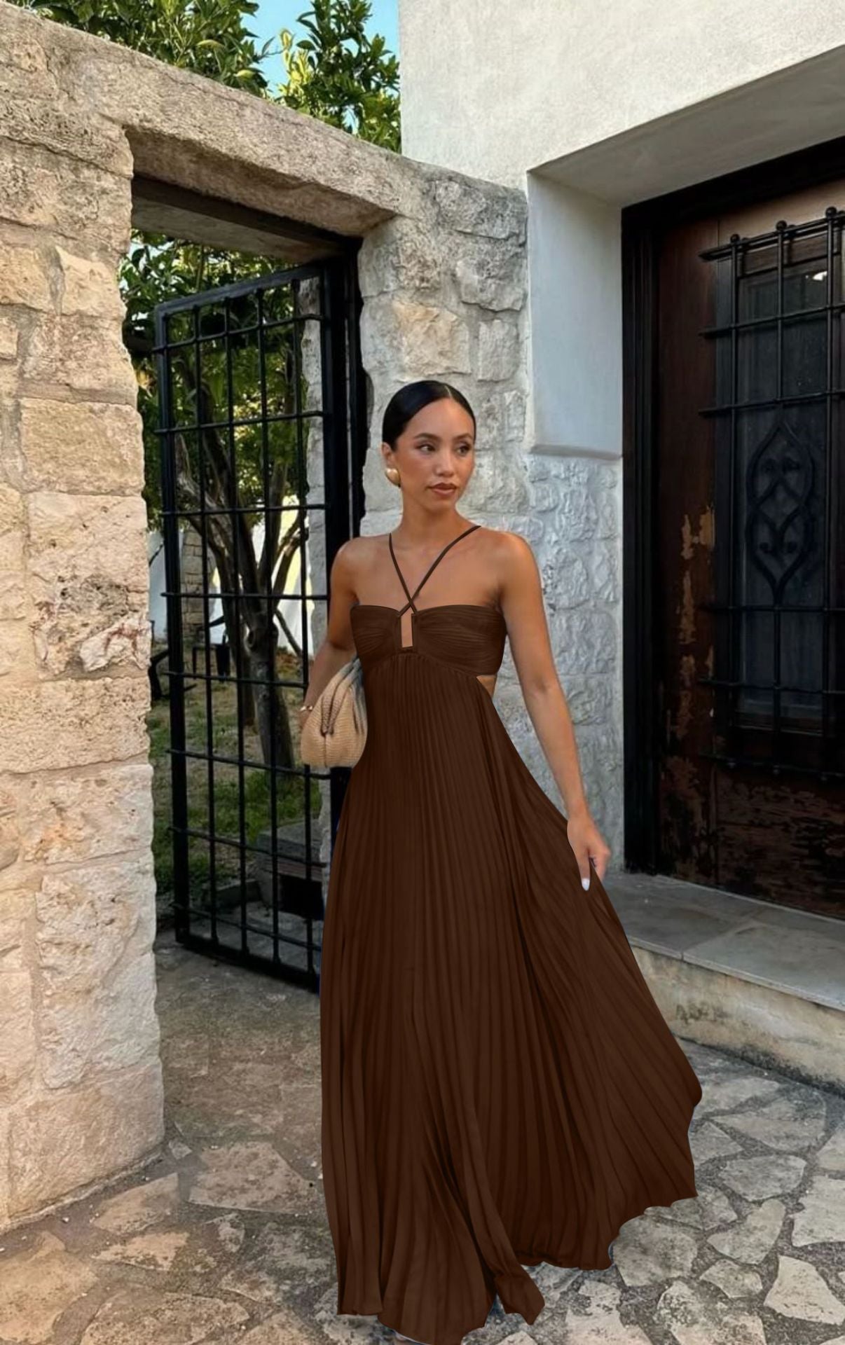The High-Waist Pleated Maxi by Marlowe House — alternate view